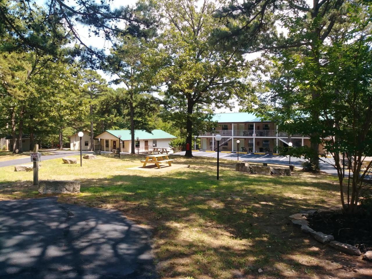 Traveler'S Inn 尤里卡斯普林斯 外观 照片
